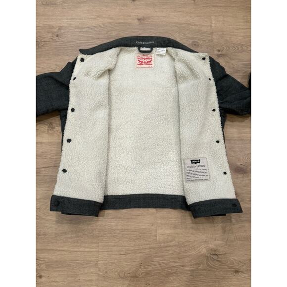 Levis x Outerknown Sherpa Trucker Jacket Mens 2XL Gray Outdoor Snap Button Camp - Picture 3 of 12